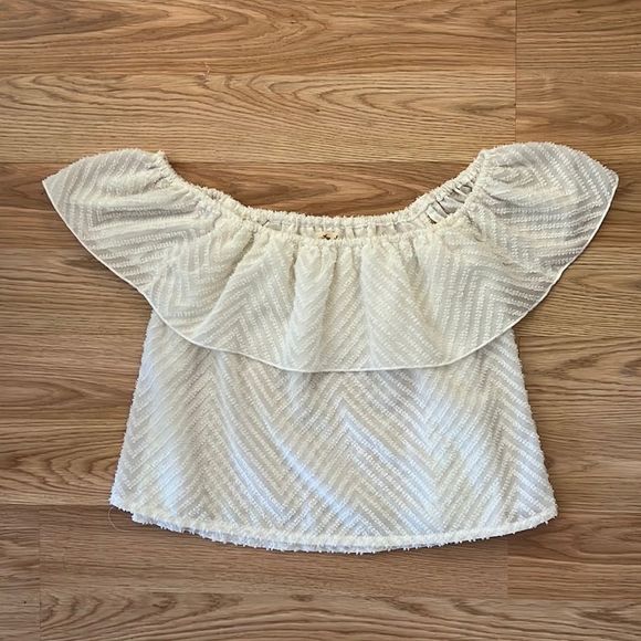 Hollister Tops - Hollister white off the shoulder top size XS